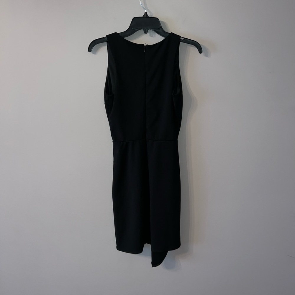 NWOT Love...Ady Deep V Asymmetrical Tank Dress M - Picture 4 of 8